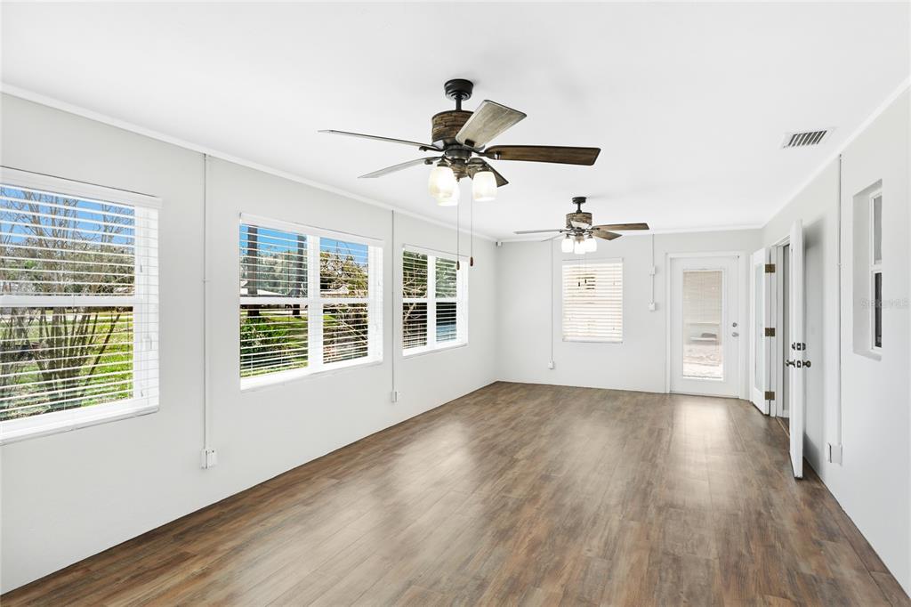 3236 Ashton Road Sarasota, FL 34231 - Photo 17 of 33