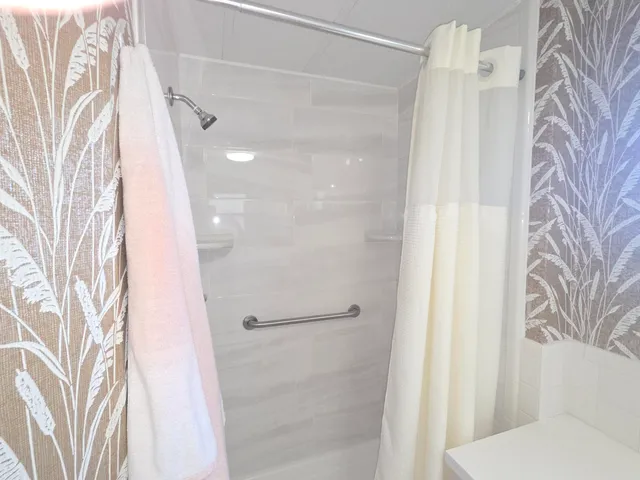 $264,900 | 7871 Southeast Shenandoah Drive, Hobe Sound, FL 33455