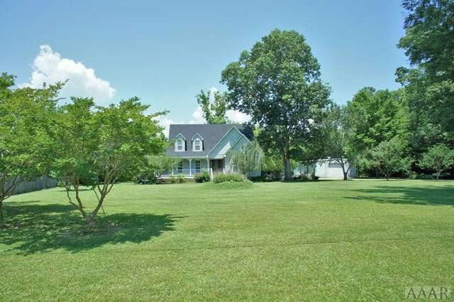 705 Yeopim Road Edenton, NC 27932 - Photo 3 of 35 Deep Front Yard