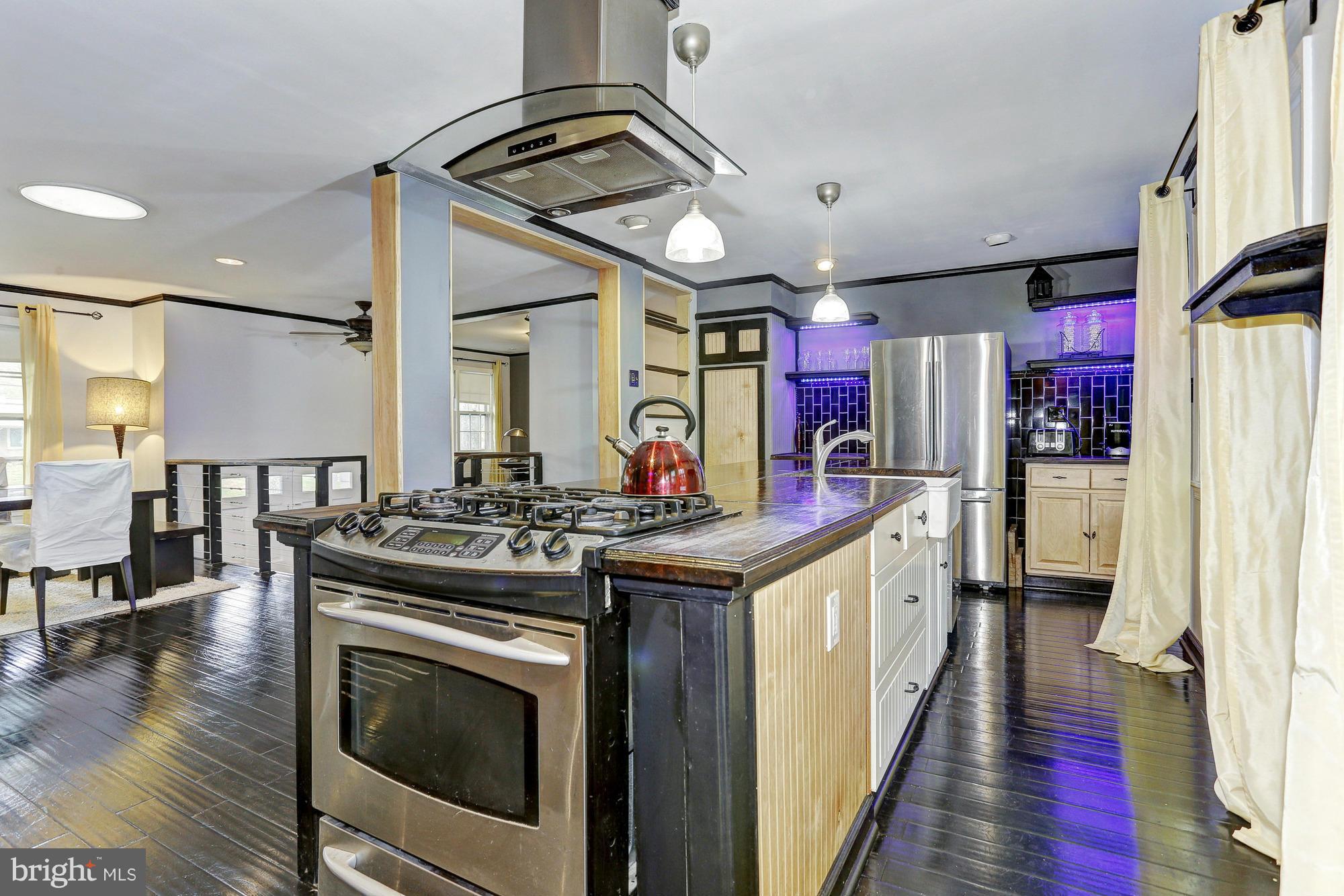 2302 Musgrove Road Silver Spring, MD 20904 - Photo 4 of 25 Kitchen