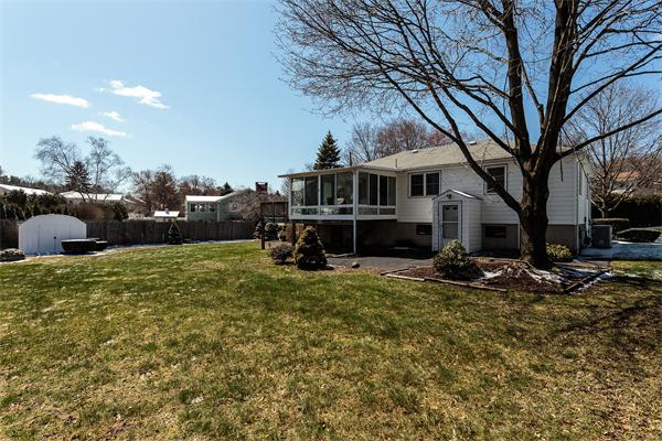 6 Barbara Road Stoneham, MA 02180 - Photo 2 of 22 Gallery Image 2