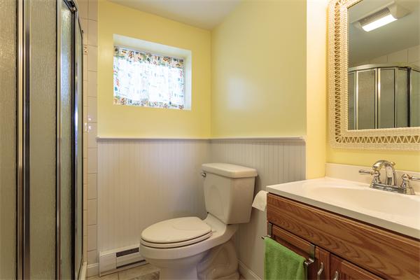 6 Barbara Road Stoneham, MA 02180 - Photo 10 of 22 Gallery Image 10