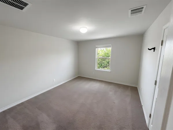 $2,200 | 729 Aliso Trail, Leander, TX 78641