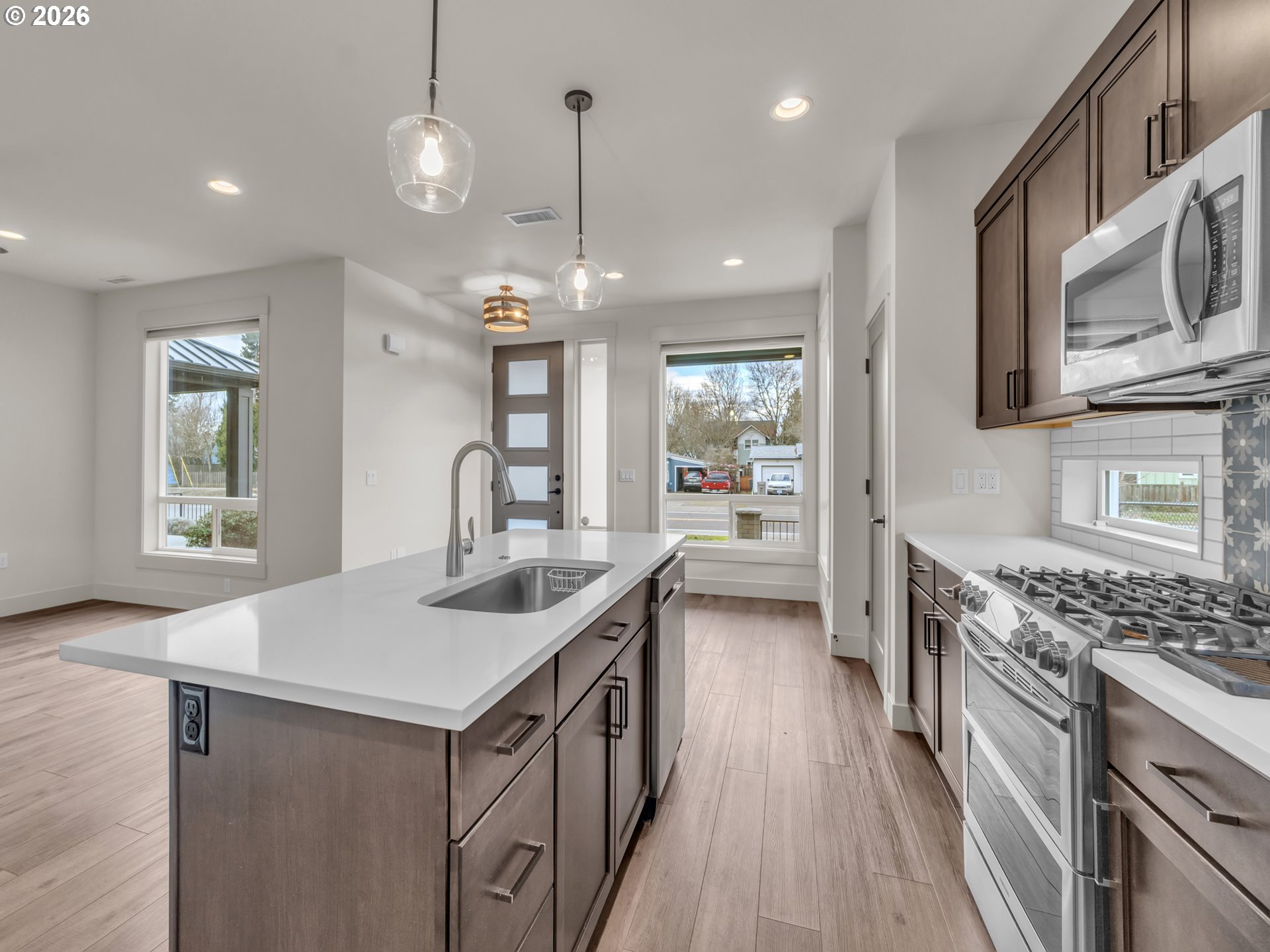 1956 Southwest 53rd Street Corvallis, OR 97333 - Photo 6 of 45