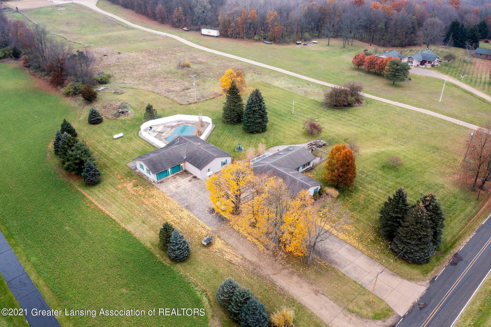 629 Meachem Road Battle Creek, MI 49017 - Photo 52 of 58 52-web-or-mls-DJI_0735