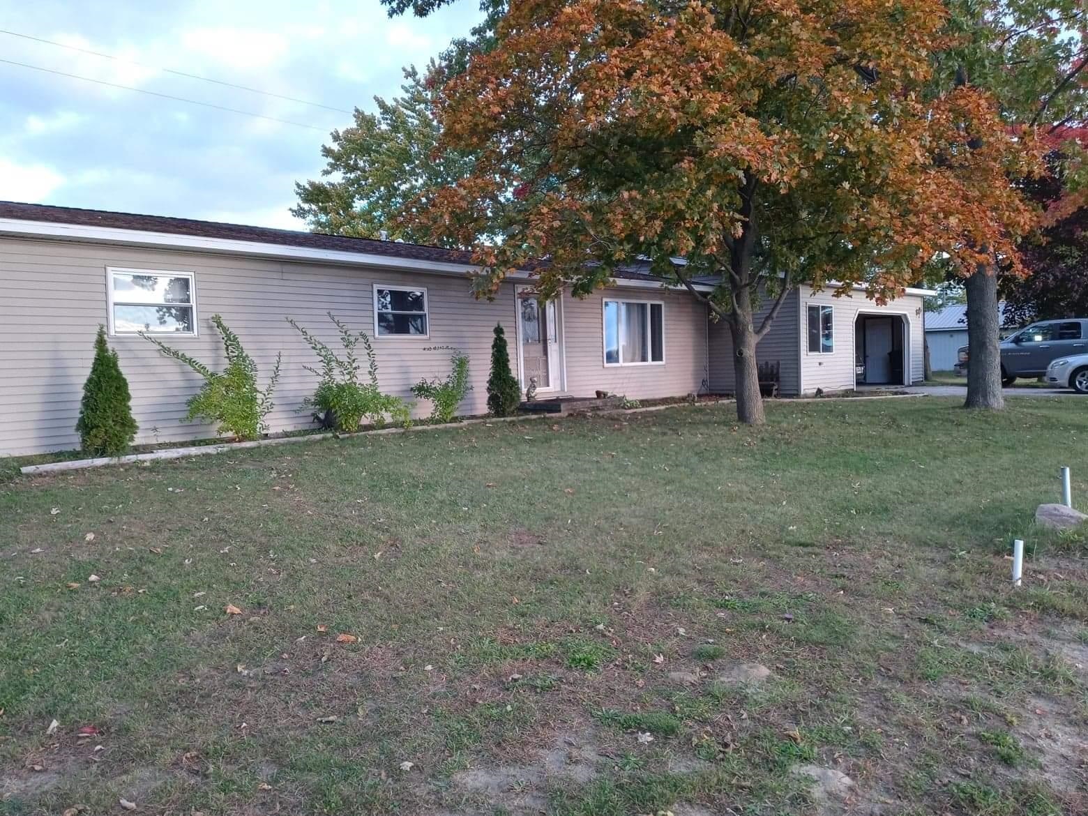 1625 South Meridian Road Merrill, MI 48637 - Photo 2 of 27