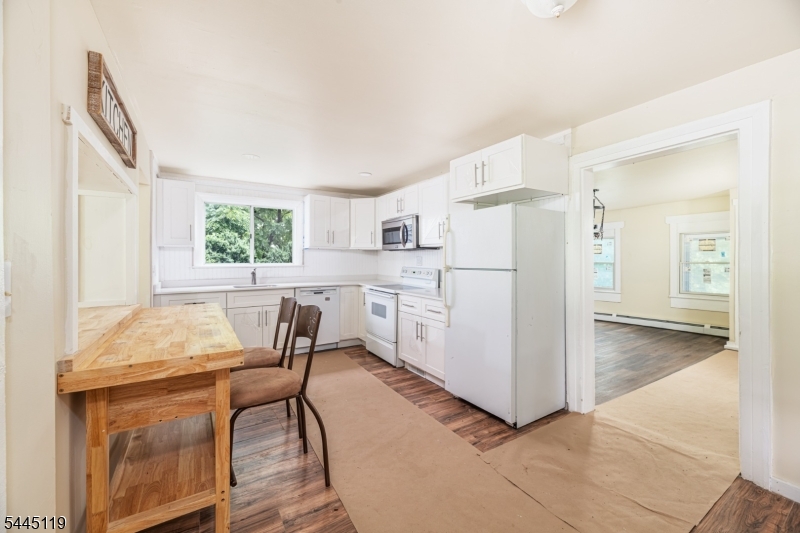 68 Libertyville Road Wantage, NJ 07461 - Photo 7 of 31