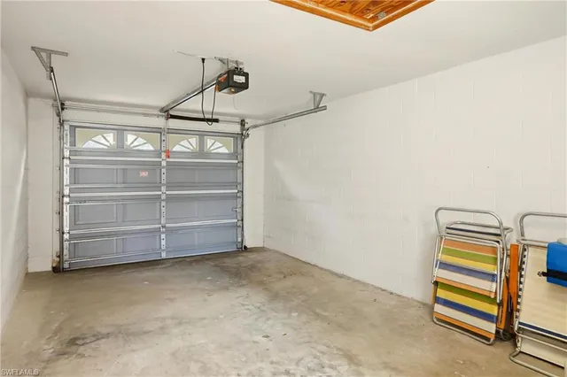 $475,000 | 5685 Heron Lane, Unit 304, Naples, FL 34110