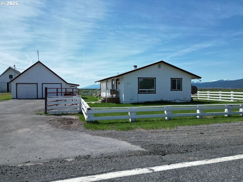 9800 Sevenmile Road Fort Klamath, OR 97626 - Photo 15 of 40