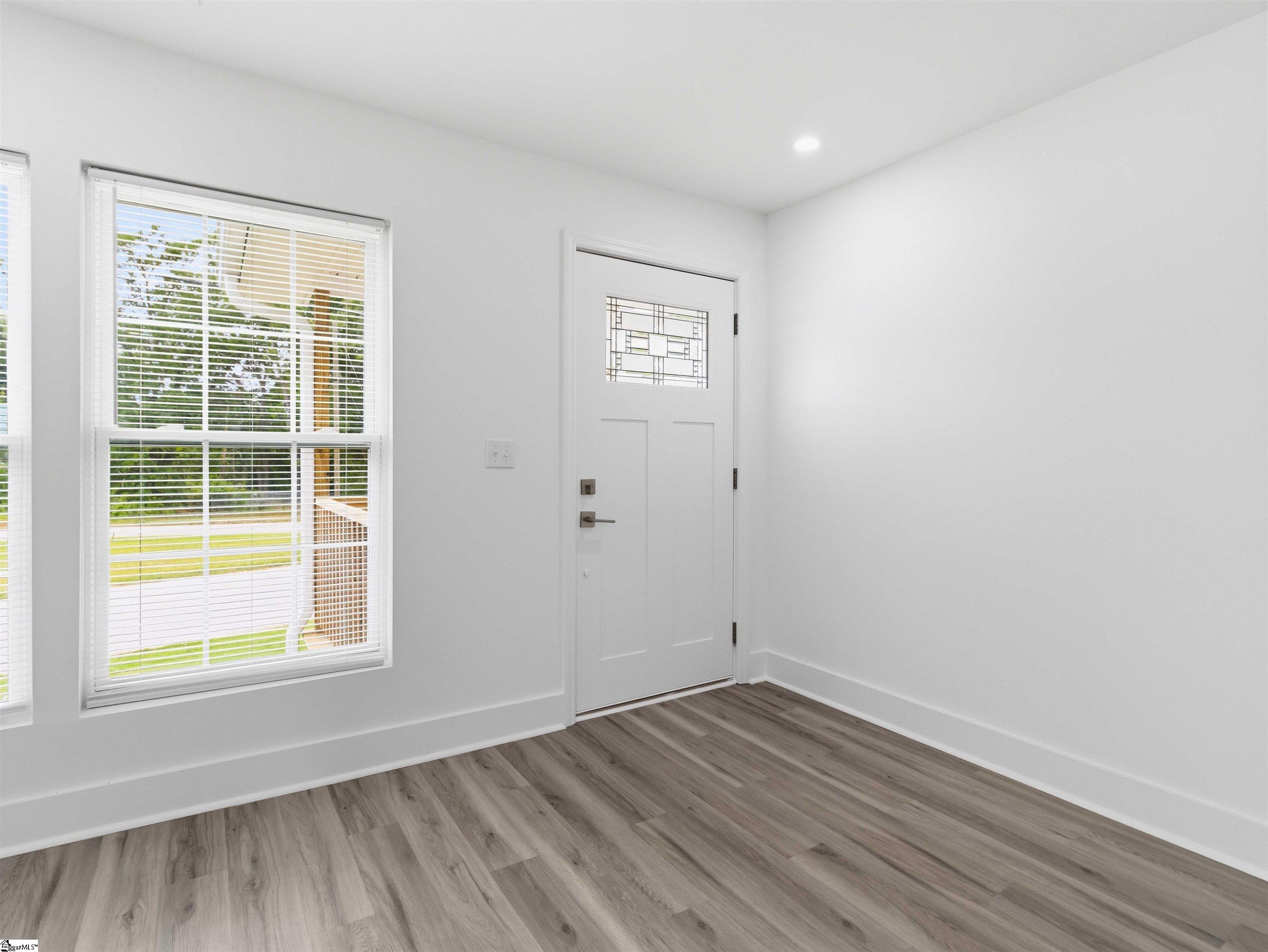 101 Elmer Street Greer, SC 29651 - Photo 5 of 41