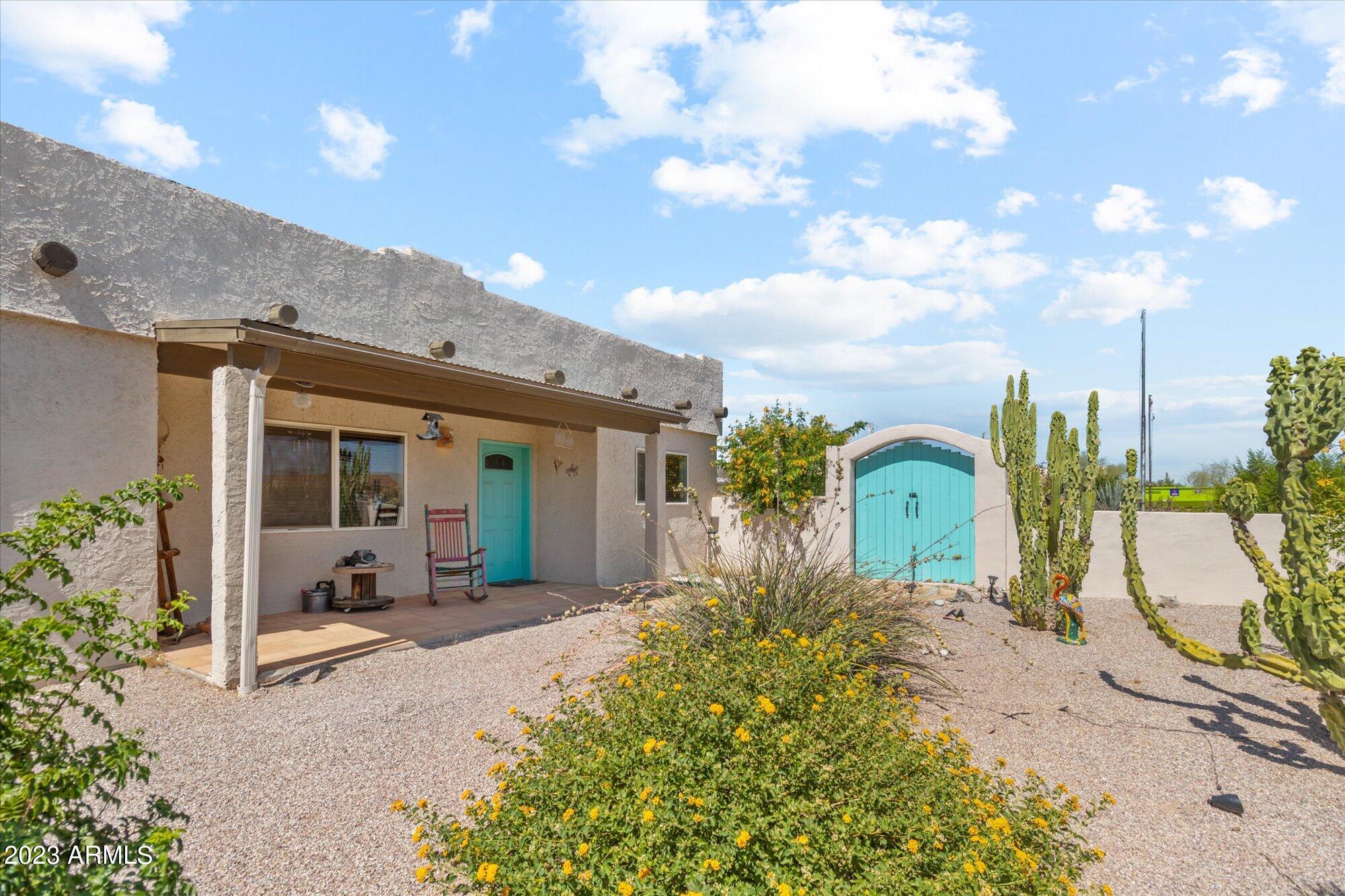24330 East Cholla Road Florence, AZ 85132 - Photo 3 of 25 16-IMG_1435