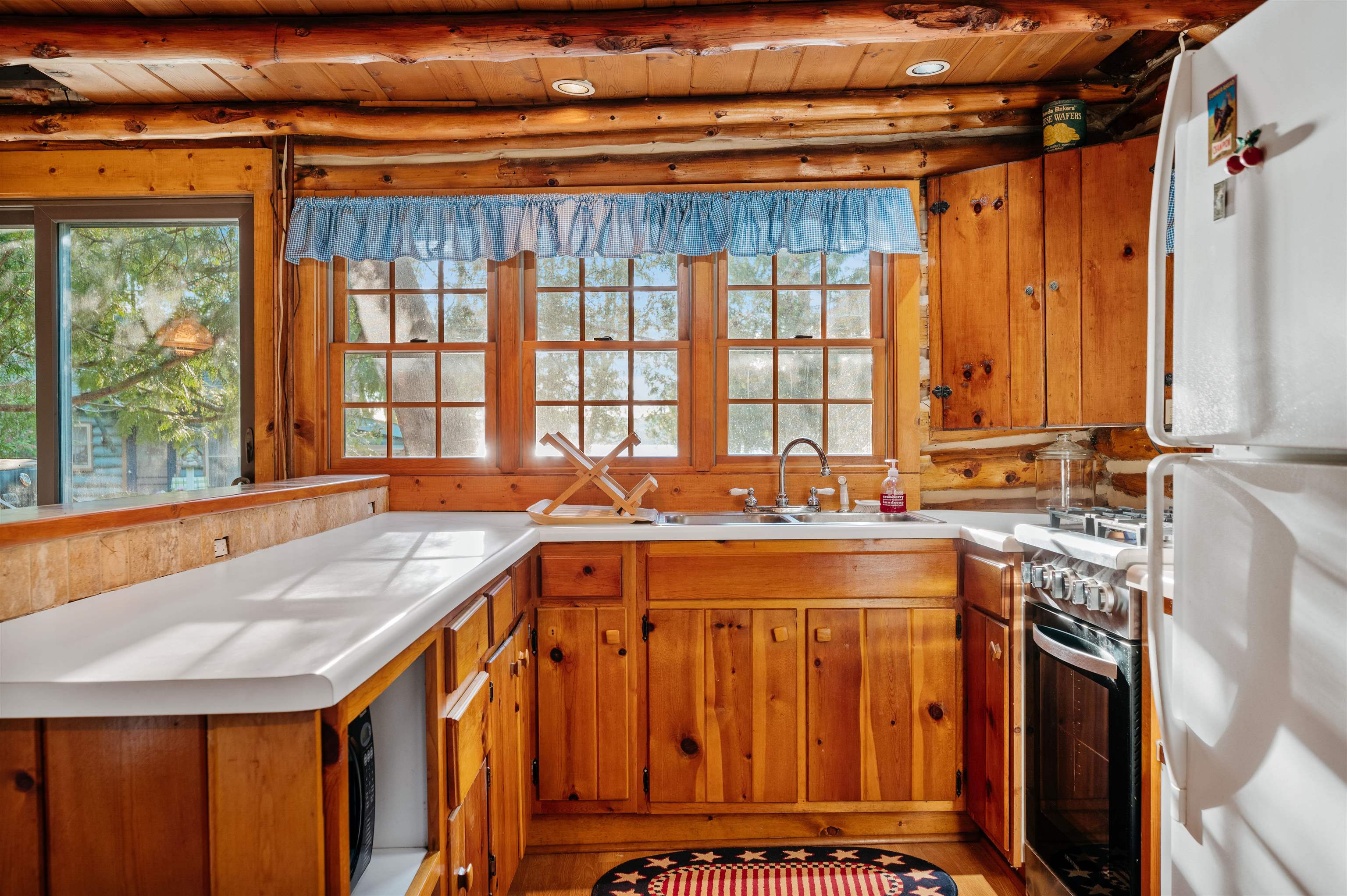 8978 South Sunnyview Road Traverse City, MI 49684 - Photo 19 of 77 1922688-cc83ca42-5e3e-4313-bb05-b5a86660d6a8.JPG