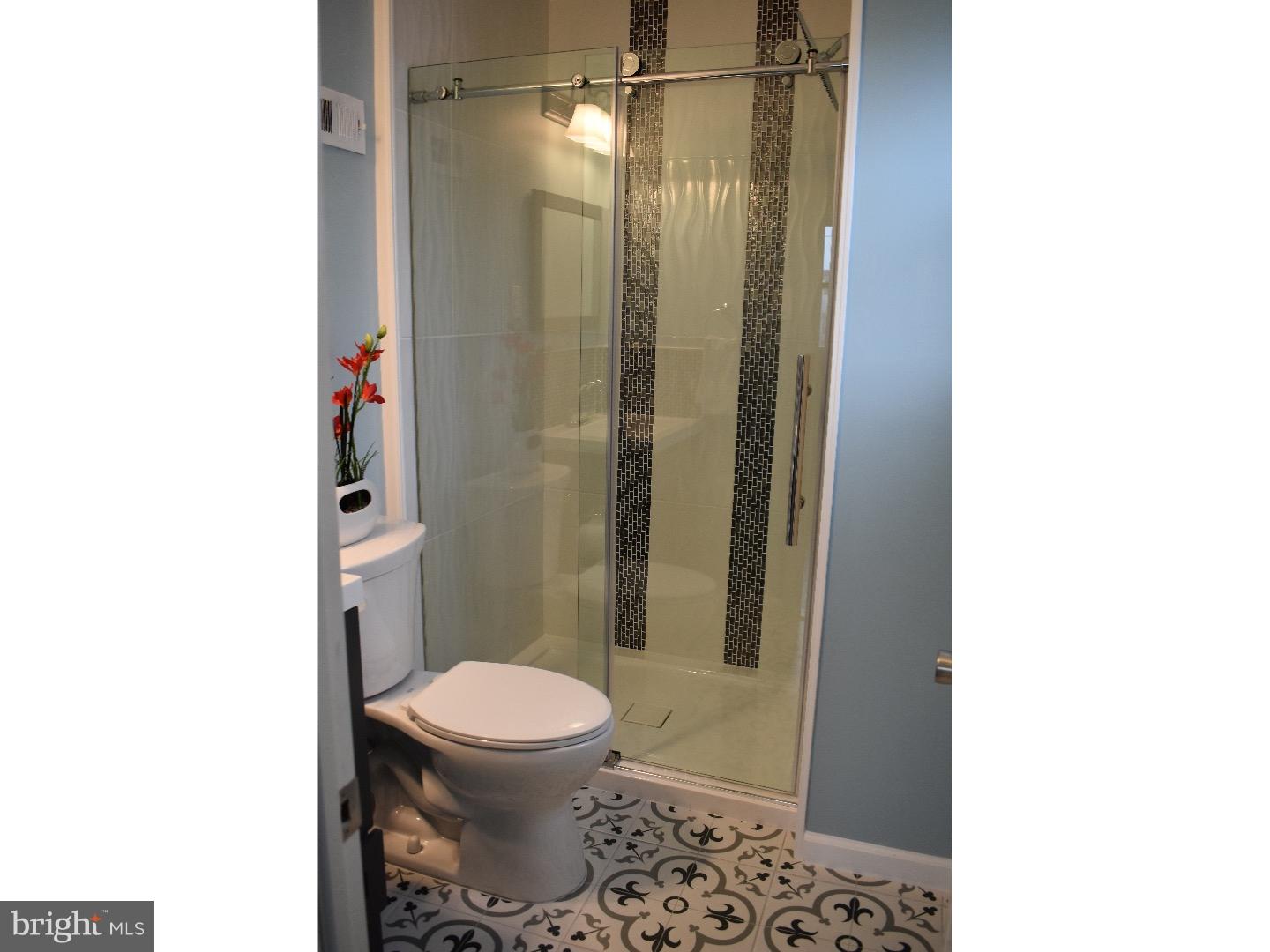 821 Selmer Road Philadelphia, PA 19116 - Photo 13 of 23 Gallery Image 13