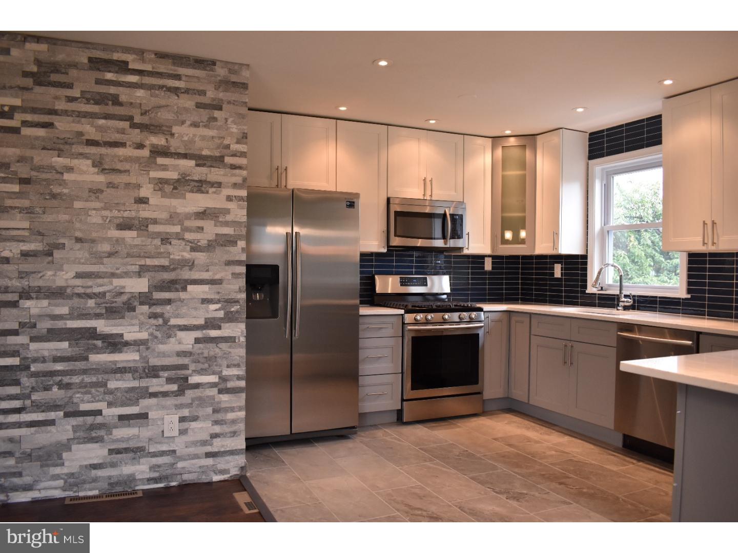 821 Selmer Road Philadelphia, PA 19116 - Photo 4 of 23 Gallery Image 4