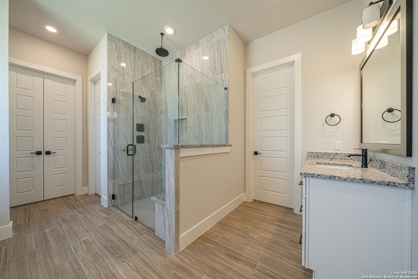 254 Firewheel Loop Floresville, TX 78114 - Photo 16 of 31