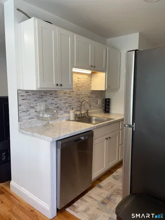 $315,000 | 5 Woodside Avenue, Unit F65, Danbury, CT 06810