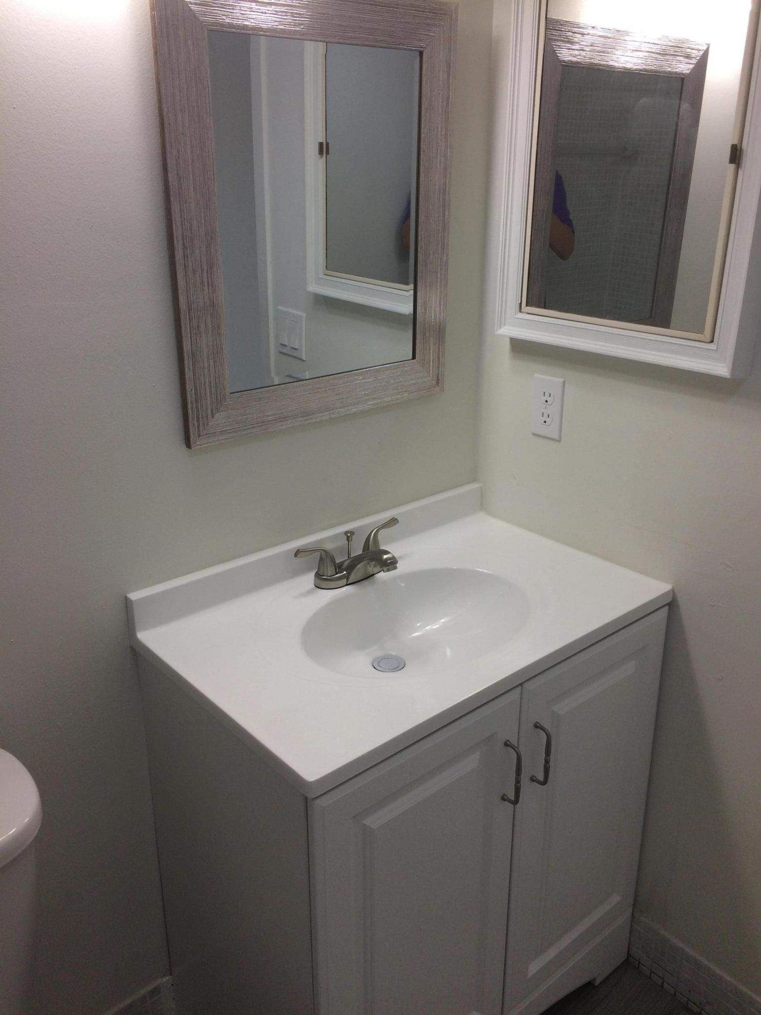 50 Preston F Boca Raton, FL 33434 - Photo 10 of 37 Vanity