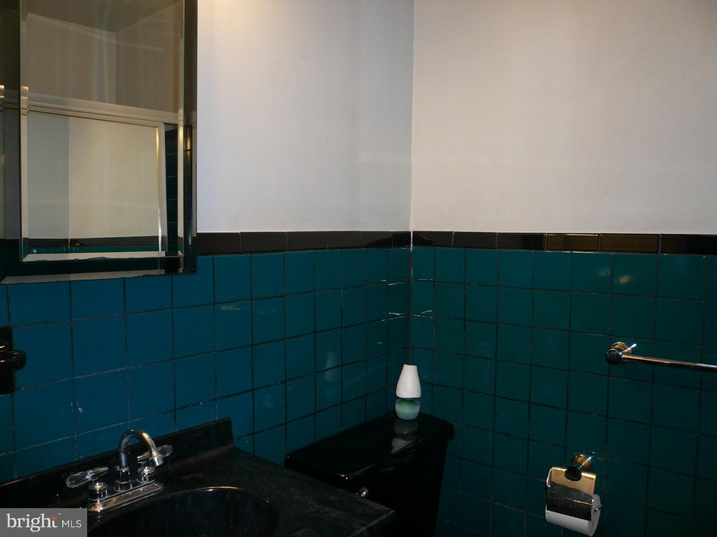 608 West Providence Road Aldan, PA 19018 - Photo 14 of 25 Unit #2