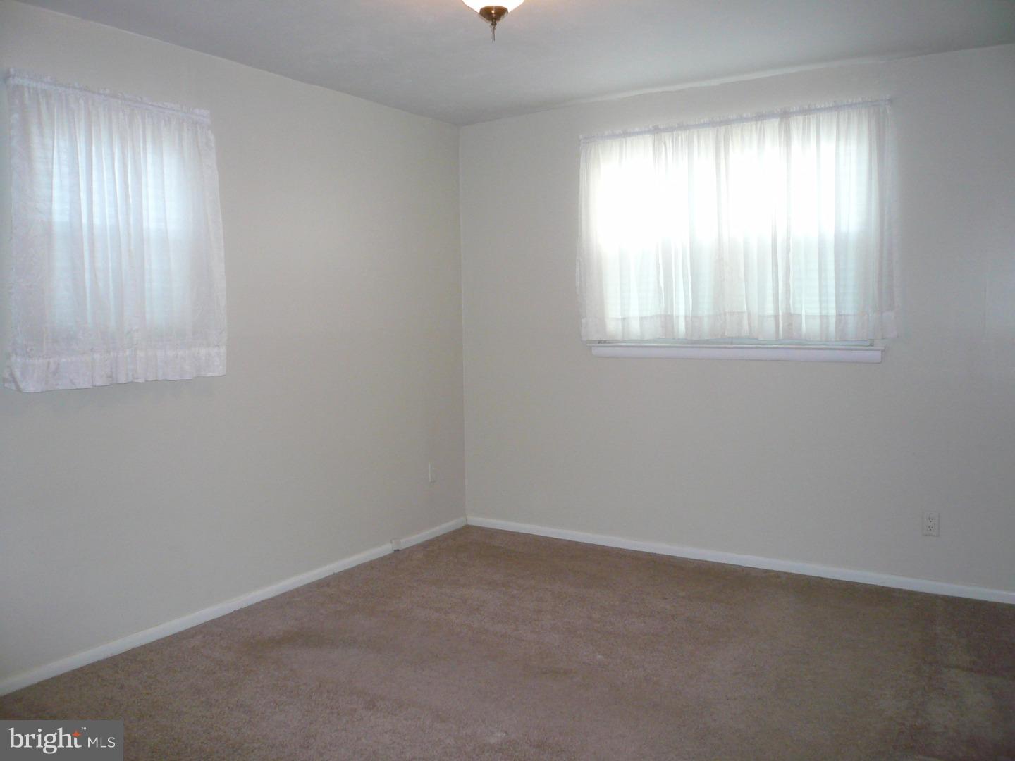 608 West Providence Road Aldan, PA 19018 - Photo 8 of 25 Unit #1