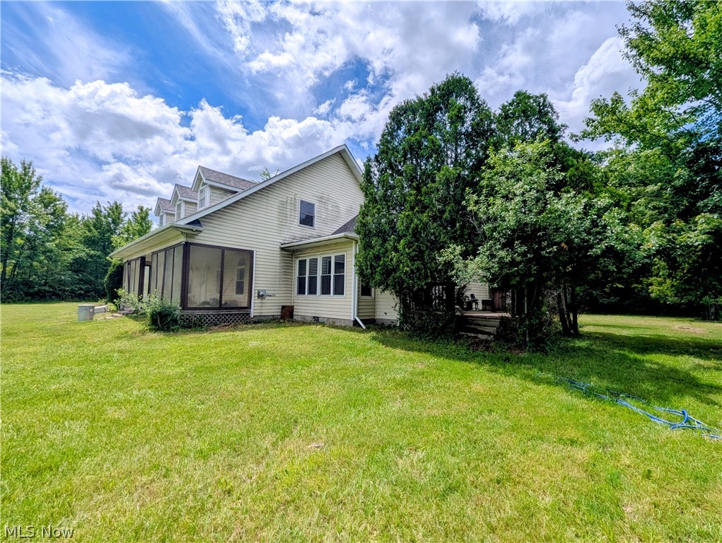 7394 Kniffen Road Painesville, OH 44077 - Photo 4 of 48