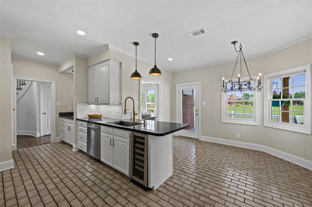 1712 Timber Ridge Circle Corinth, TX 76210 - Photo 20 of 39
