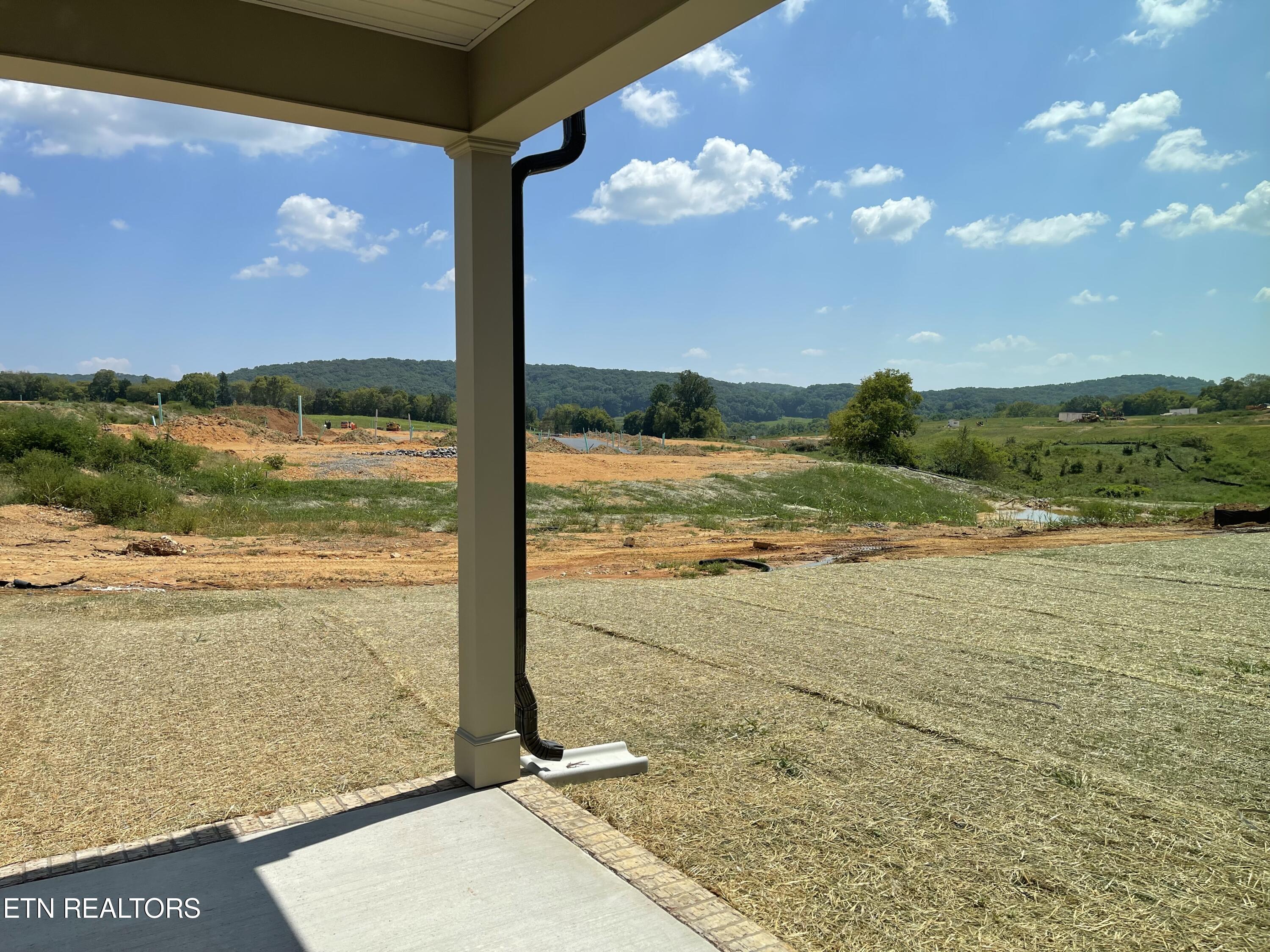 12130 Signal View Road Knoxville, TN 37932 - Photo 13 of 17 IMG_7970