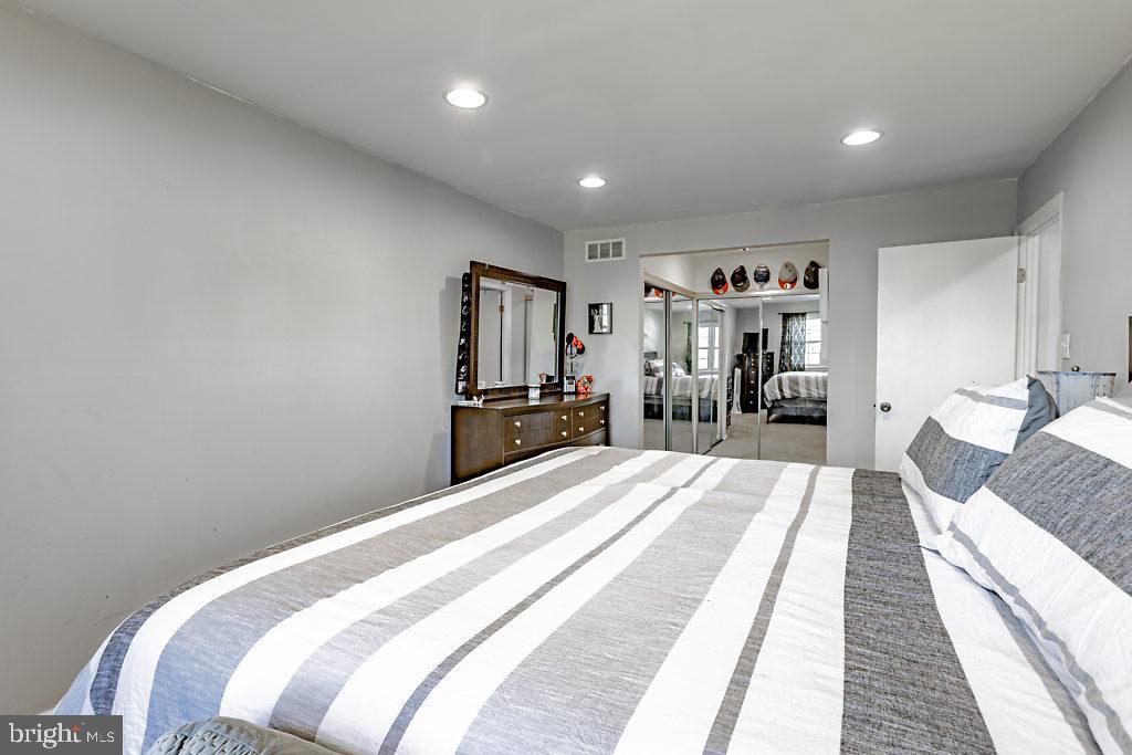 69 Hartford Road Sewell, NJ 08080 - Photo 19 of 26 Master Bedroom