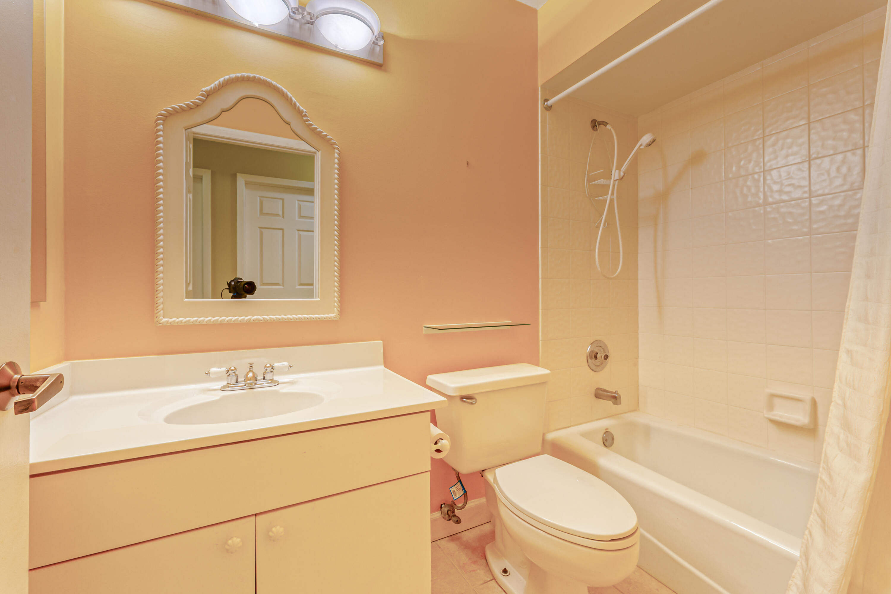 22323 Martella Avenue Boca Raton, FL 33433 - Photo 24 of 39 BATH 2