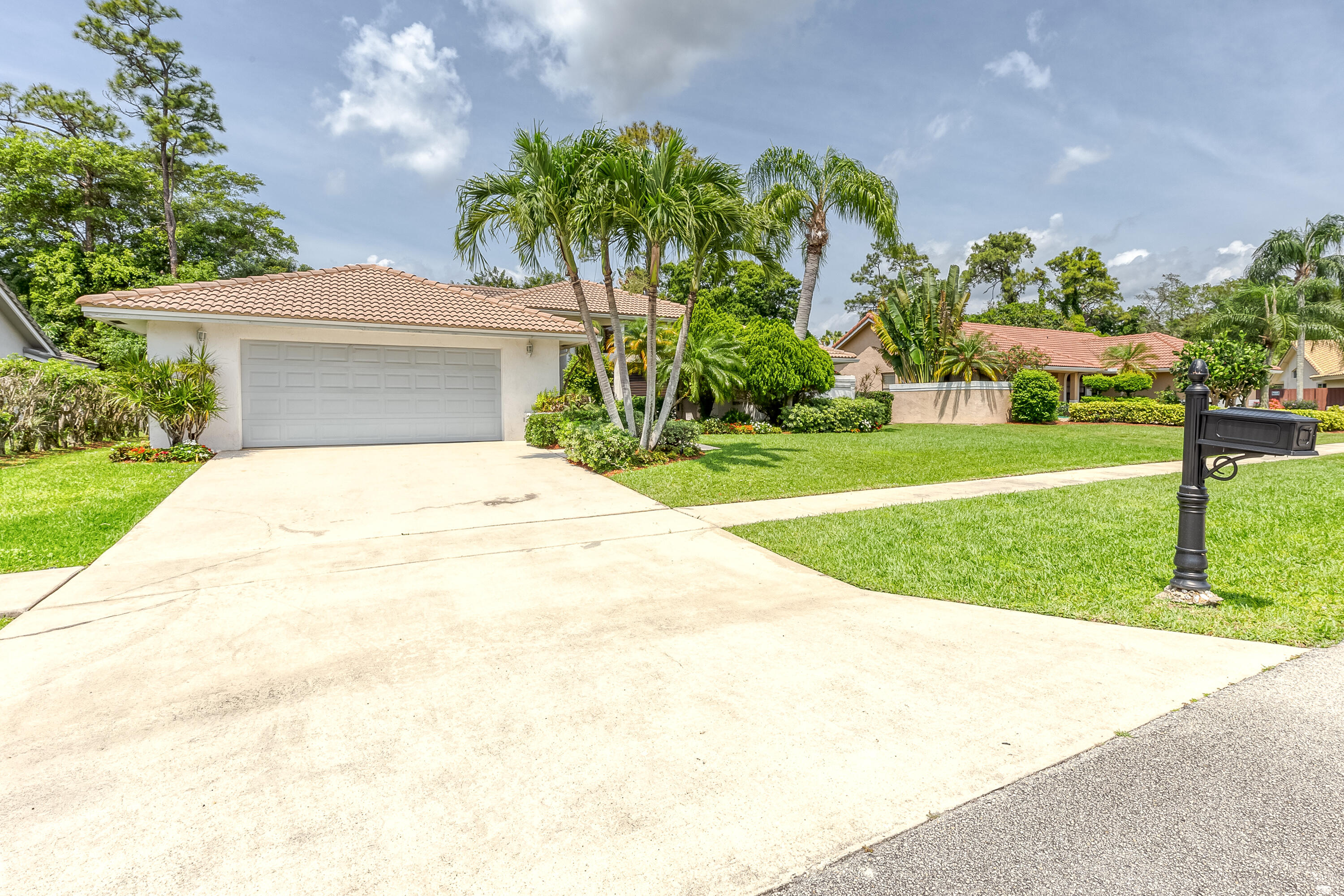 22323 Martella Avenue Boca Raton, FL 33433 - Photo 32 of 39 FRONT OF HOUSE