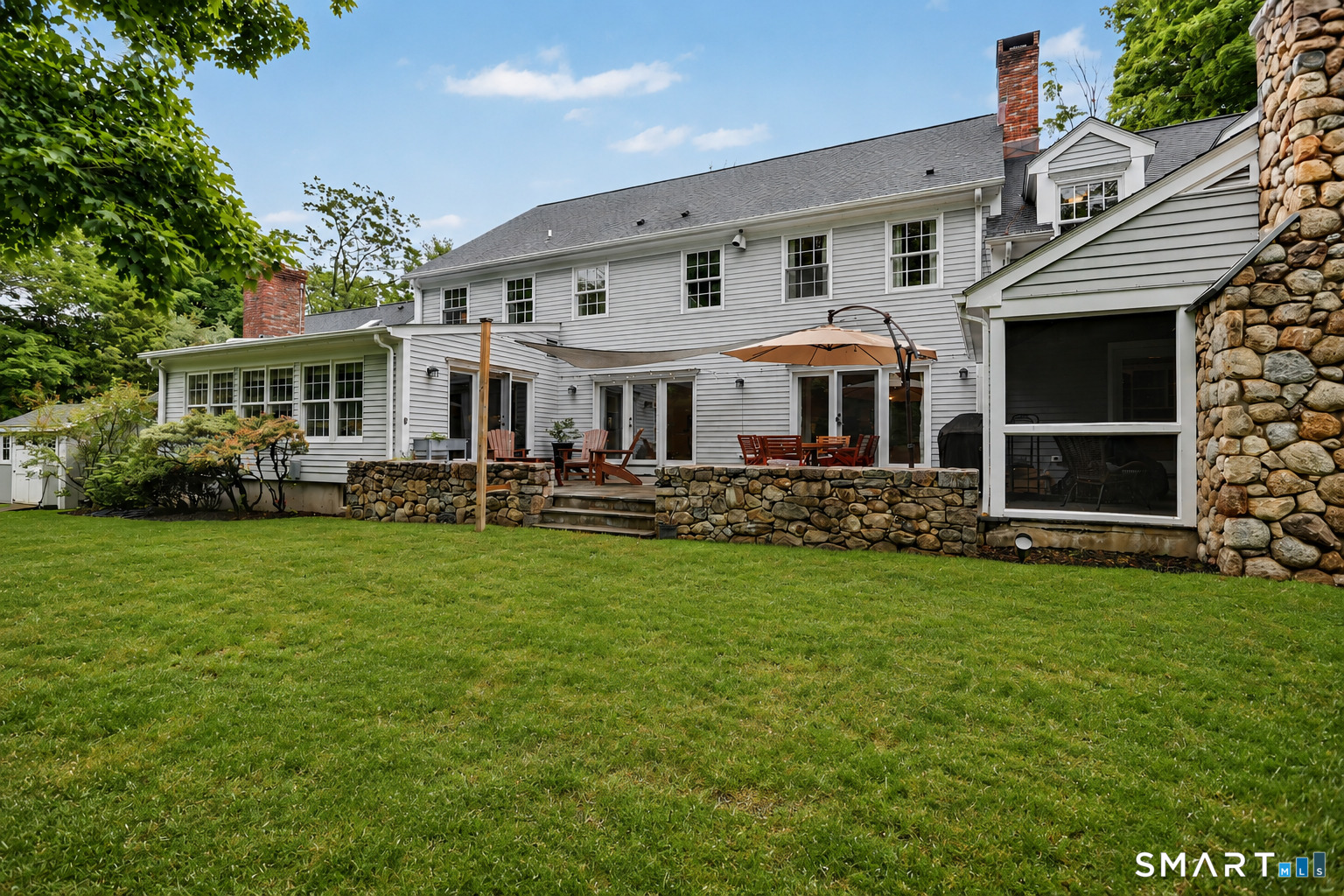 596 Silvermine Road New Canaan, CT 06840 - Photo 33 of 37 Level back yard