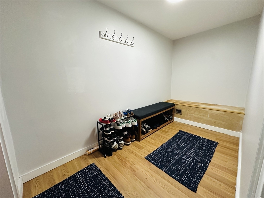 20 Rockview Road, Unit 4 Quincy, MA 02169 - Photo 20 of 25