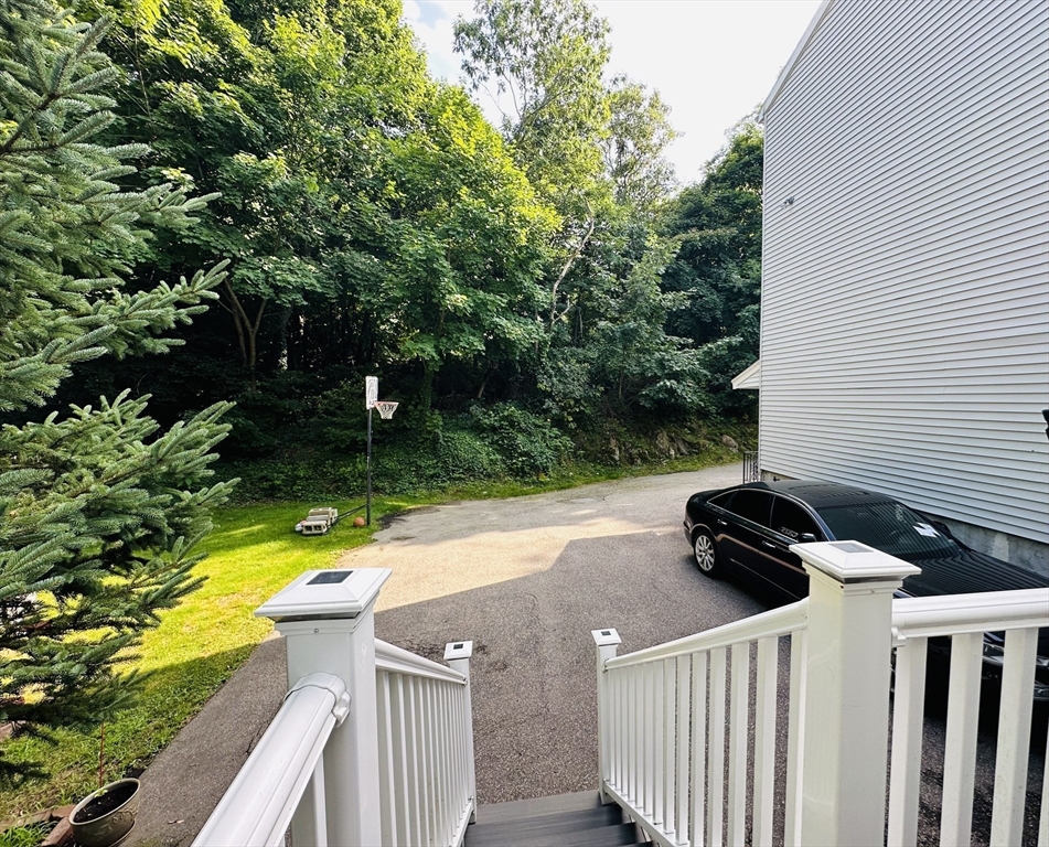 20 Rockview Road, Unit 4 Quincy, MA 02169 - Photo 22 of 25