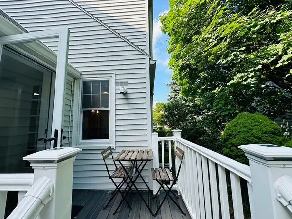 $3,100 | 20 Rockview Road, Unit 4, Quincy, MA 02169