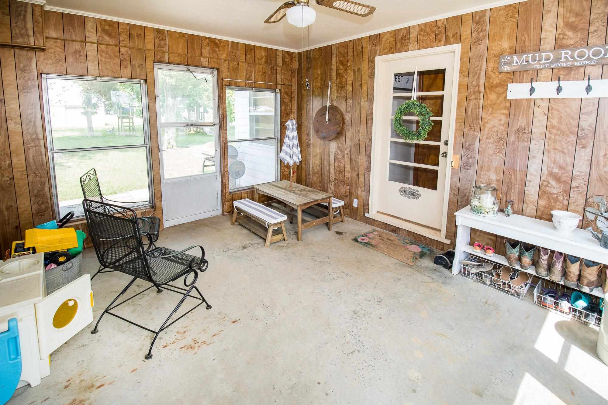 10499 N Road Elberfeld, IN 47613 - Photo 17 of 31 Gallery Image 17