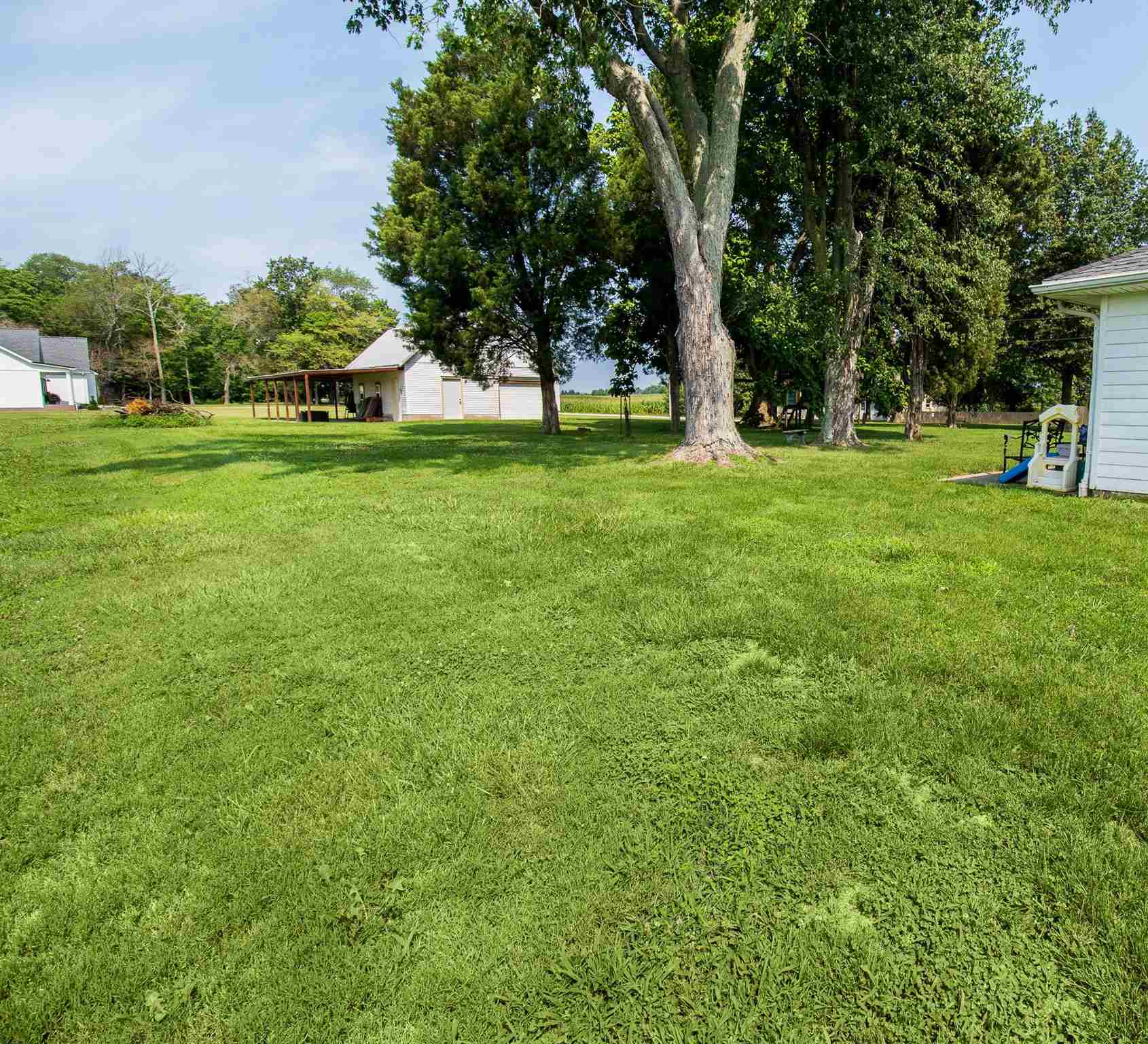 10499 N Road Elberfeld, IN 47613 - Photo 20 of 31 Gallery Image 20