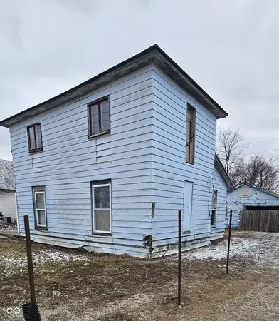 $15,500 | 410 North Main Street, Lynn, IN 47355