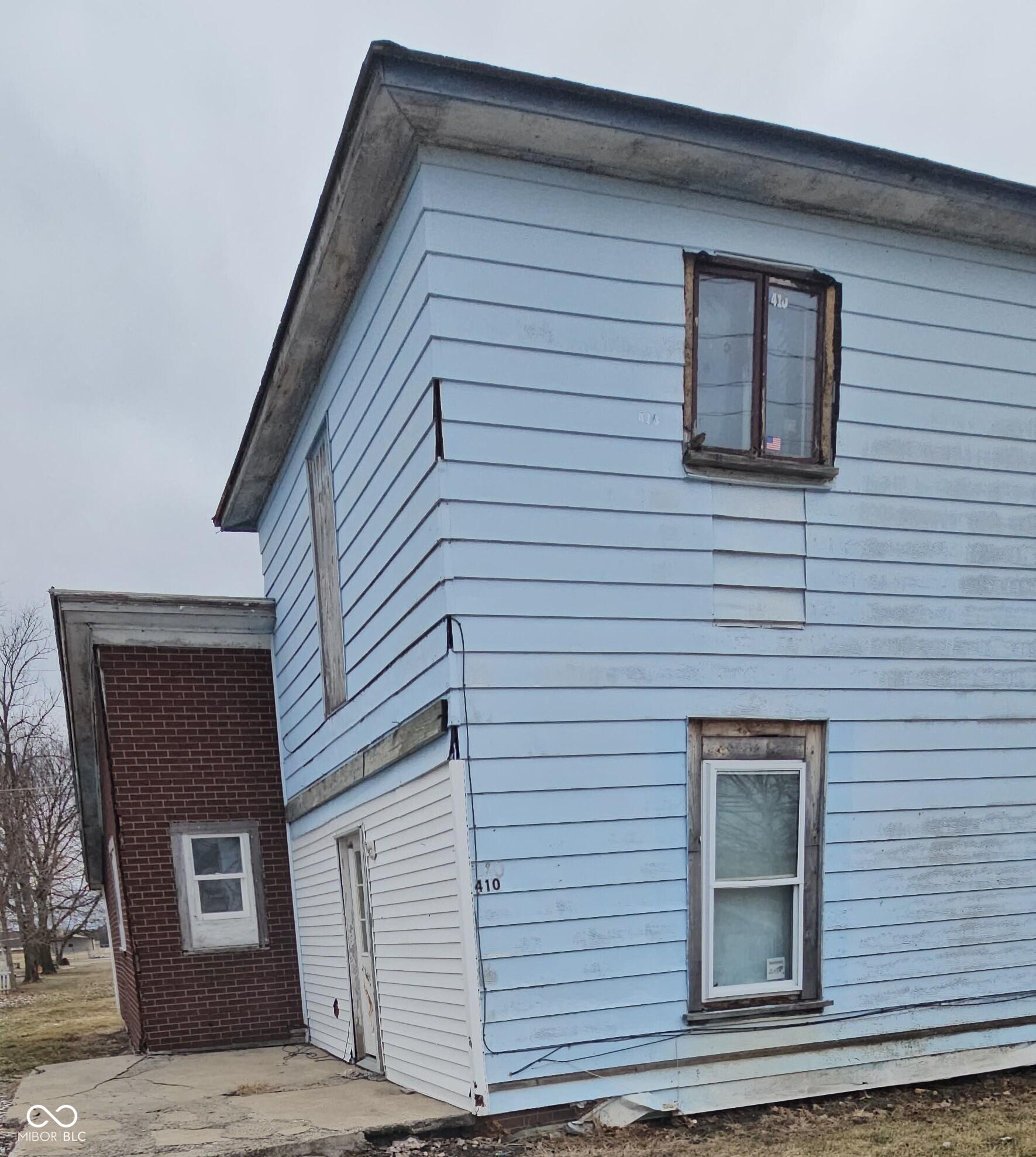 410 North Main Street Lynn, IN 47355 - Photo 2 of 17