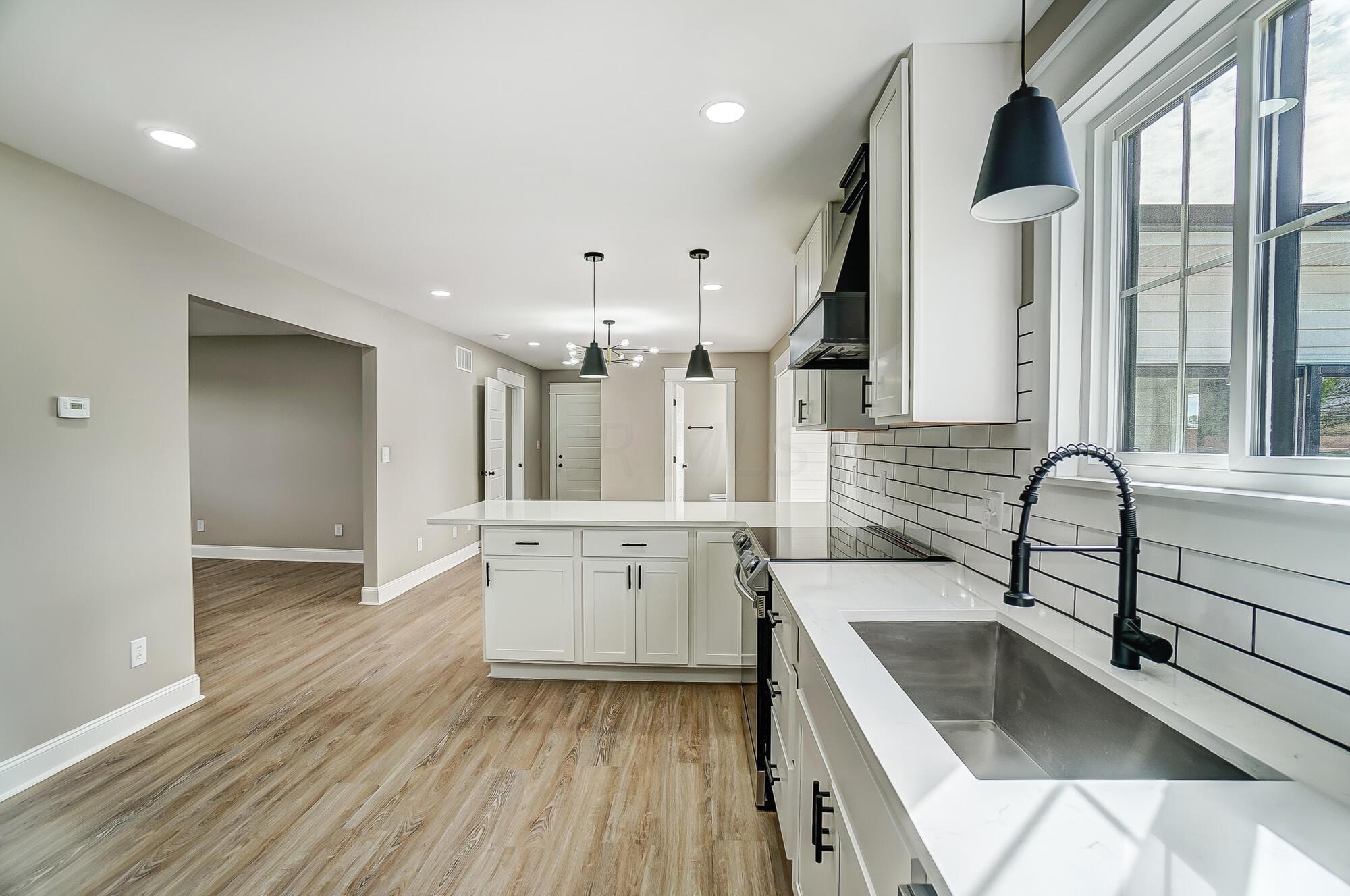 4453 Pleasantville Road Northwest Carroll, OH 43112 - Photo 18 of 87 Eat-In Kitchen - 4453 Pleasantville Road, Carroll, OH 43112