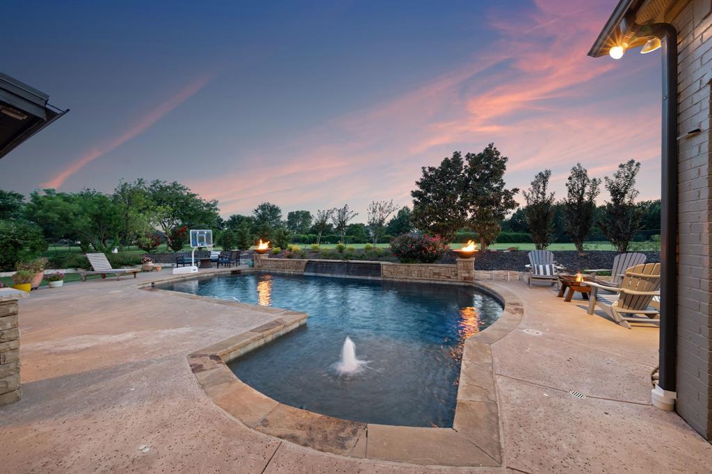 1541 Winding Creek Road Prosper, TX 75078 - Photo 10 of 40
