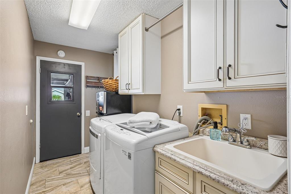 9803 Middlecoff Drive New Port Richey, FL 34655 - Photo 26 of 42
