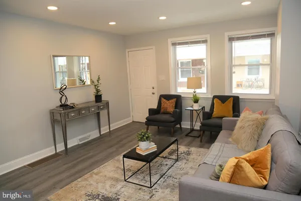 $2,000 | 1930 South Beechwood Street, Philadelphia, PA 19145