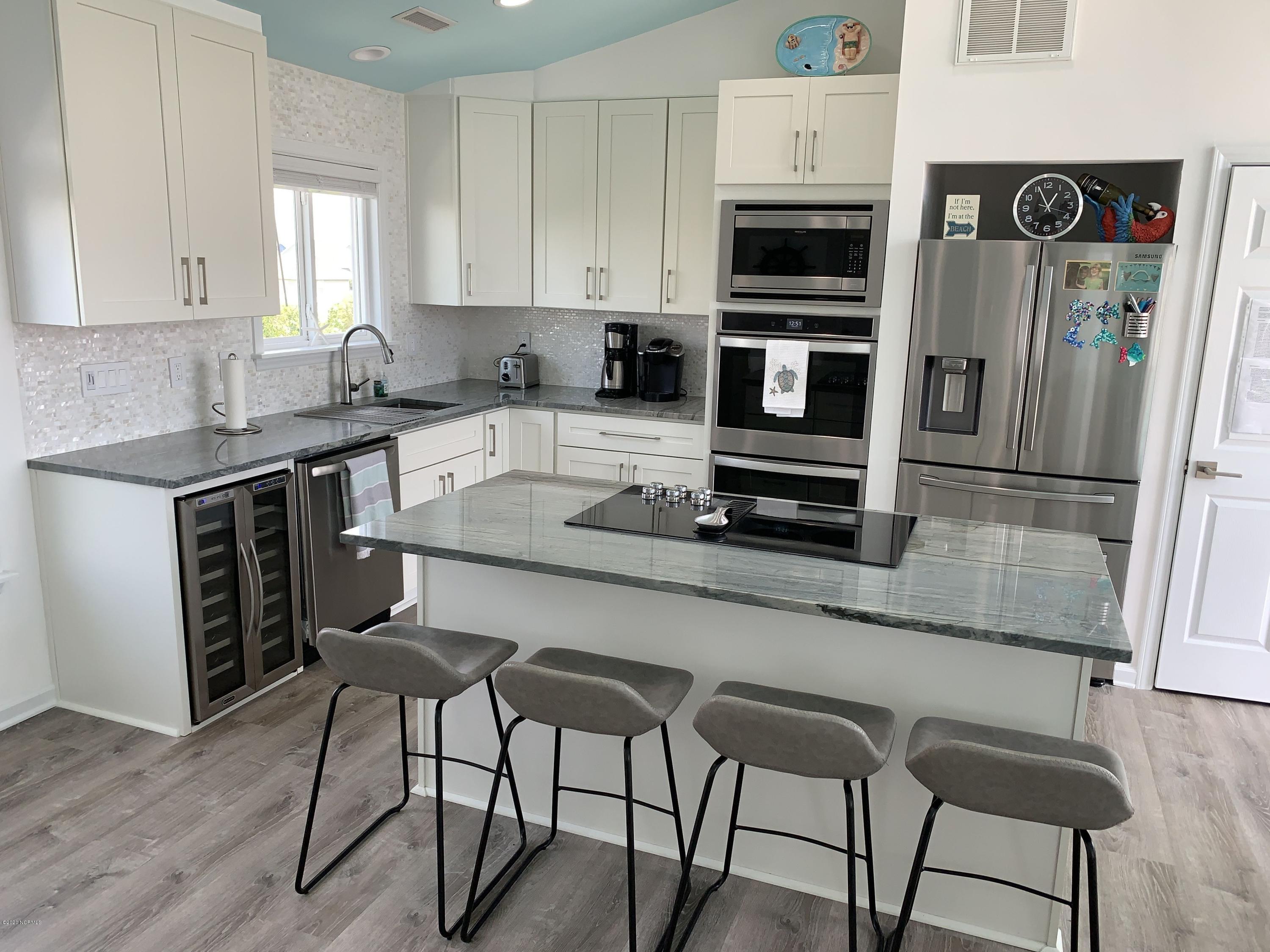 68 E Ridge Surf City, NC 28445 - Photo 2 of 40 2_2_5f3879ed93e78_8860