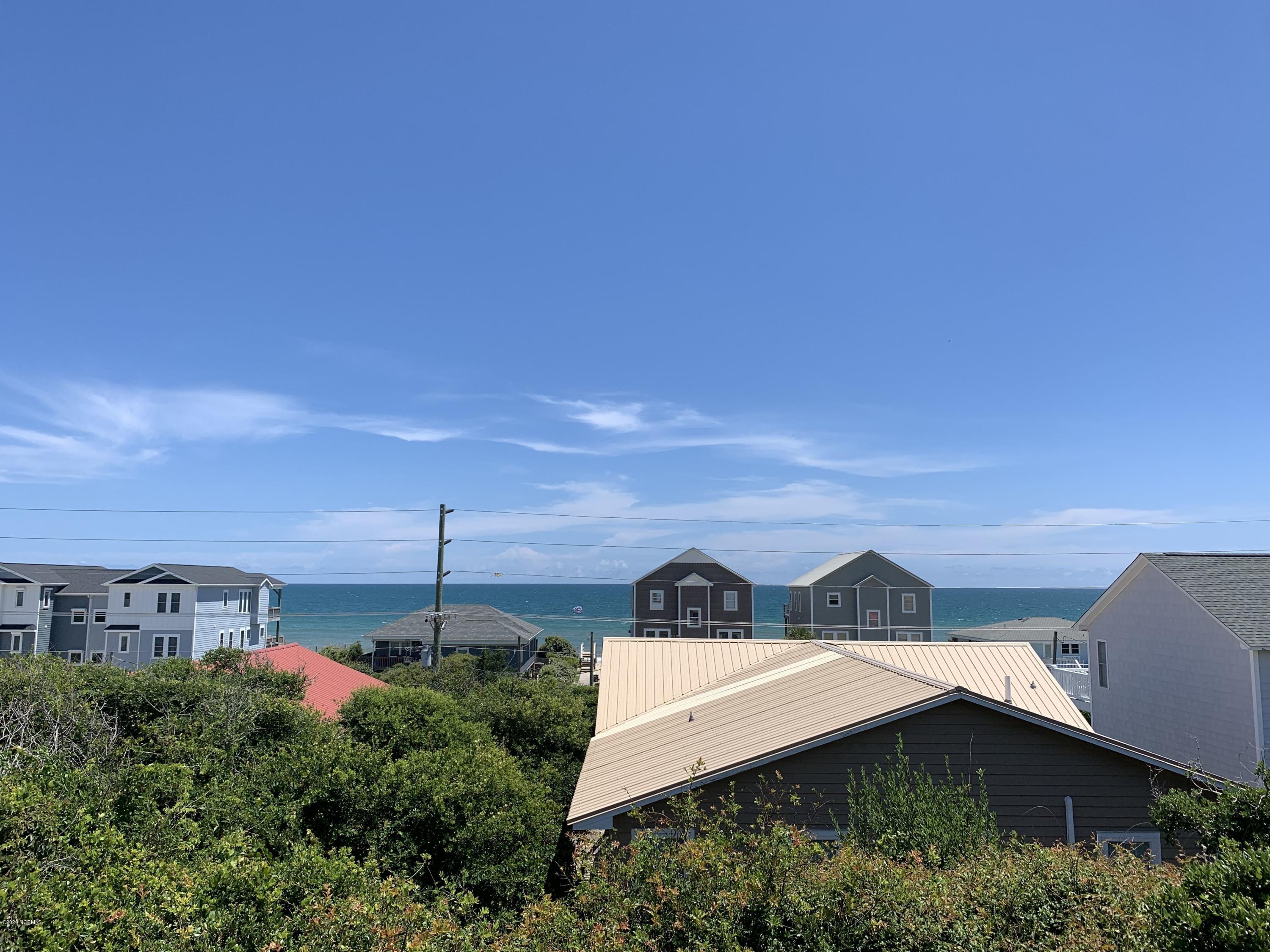 68 E Ridge Surf City, NC 28445 - Photo 5 of 40 5_5_5f3879e991e4f_8860