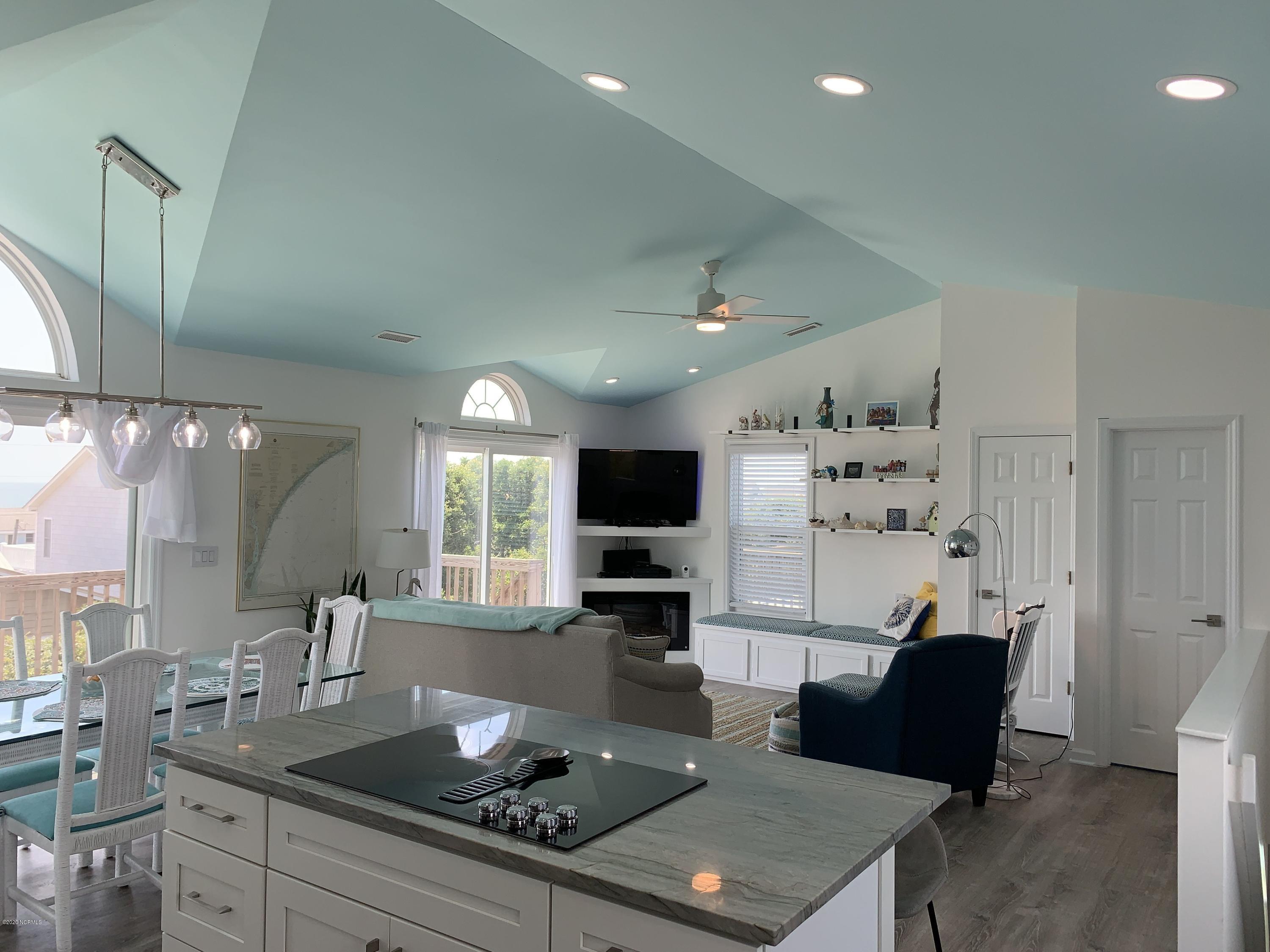 68 E Ridge Surf City, NC 28445 - Photo 8 of 40 8_9_5f3879f451120_8860