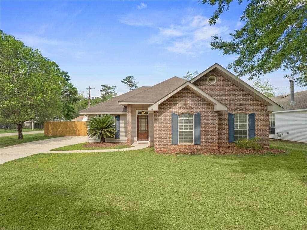 691 Labarre Street Mandeville, LA 70448 - Photo 1 of 9 Gallery Image 1
