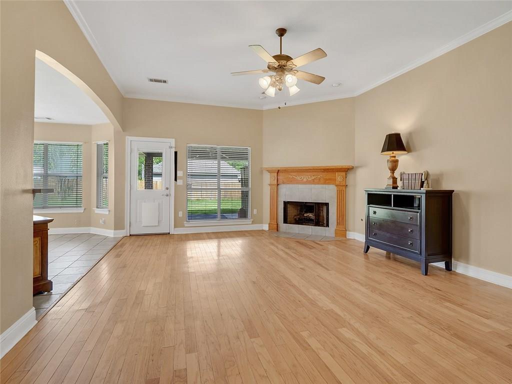 691 Labarre Street Mandeville, LA 70448 - Photo 3 of 9 Gallery Image 3