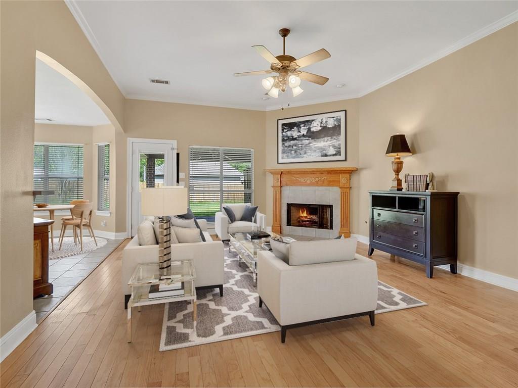 691 Labarre Street Mandeville, LA 70448 - Photo 4 of 9 Gallery Image 4
