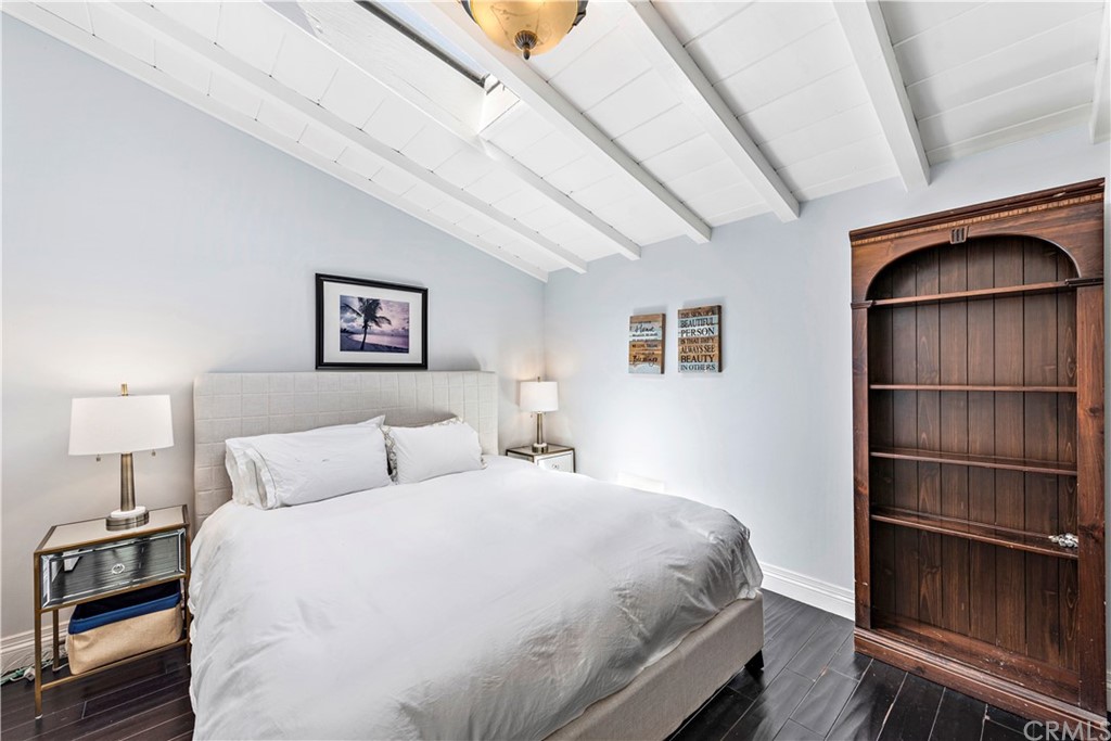 31004 Aliso Circle Laguna Beach, CA 92651 - Photo 14 of 28 a bedroom with a bed and a cabinets