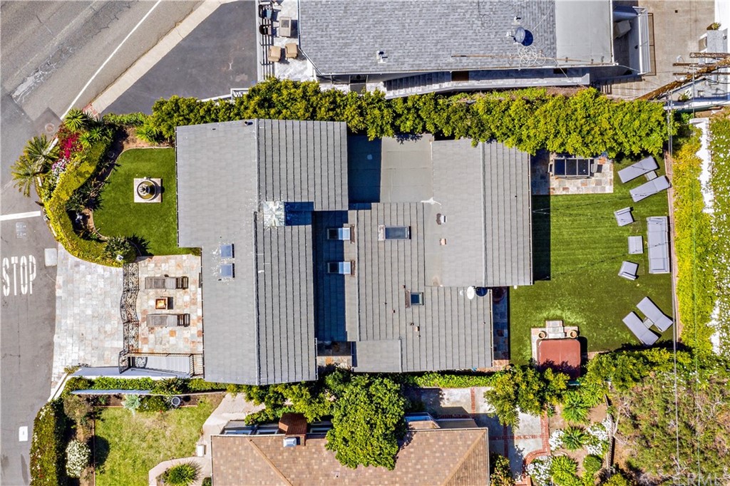 31004 Aliso Circle Laguna Beach, CA 92651 - Photo 24 of 28 aerial view of a house with a yard and plants
