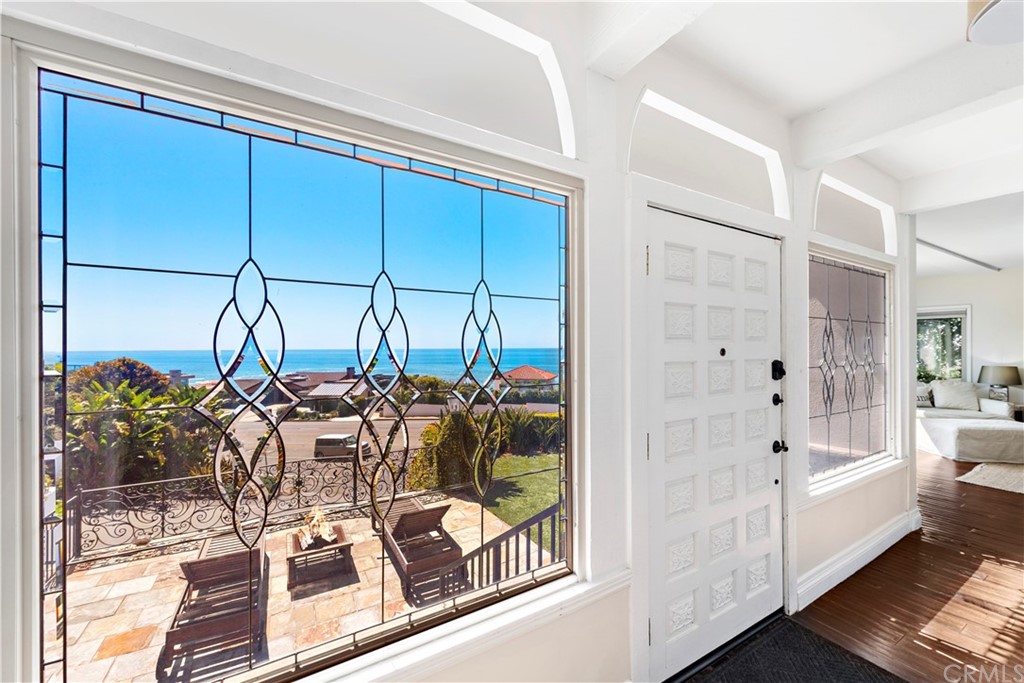 31004 Aliso Circle Laguna Beach, CA 92651 - Photo 5 of 28 a view of a living room and chandelier